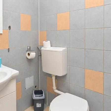 شقة 1 Bedroom Beautiful In *